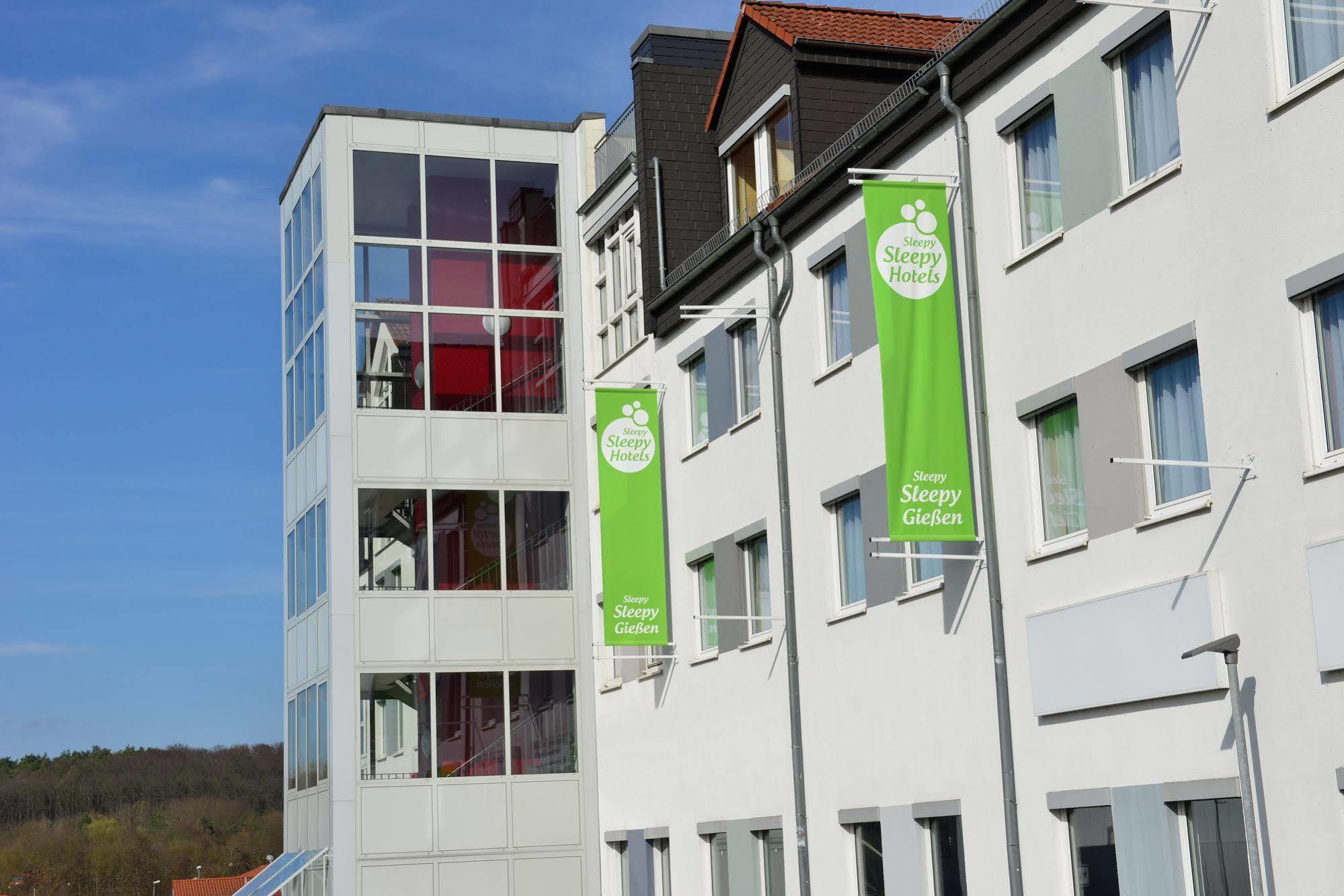 Sleepysleepy Hotel Giessen Linden  Ngoại thất bức ảnh