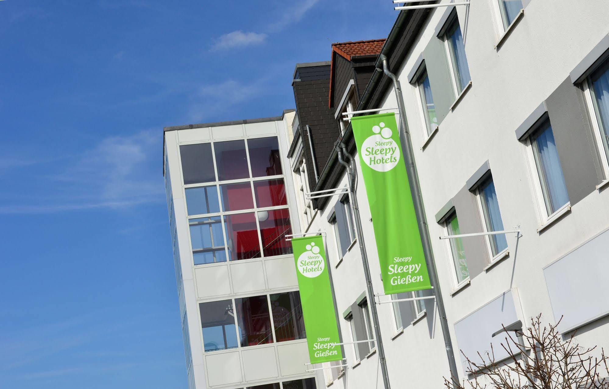 Sleepysleepy Hotel Giessen Linden  Ngoại thất bức ảnh