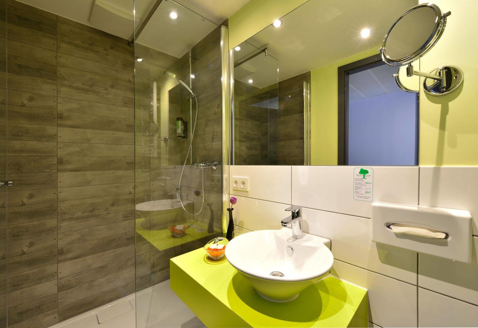 Sleepysleepy Hotel Giessen Linden  Ngoại thất bức ảnh